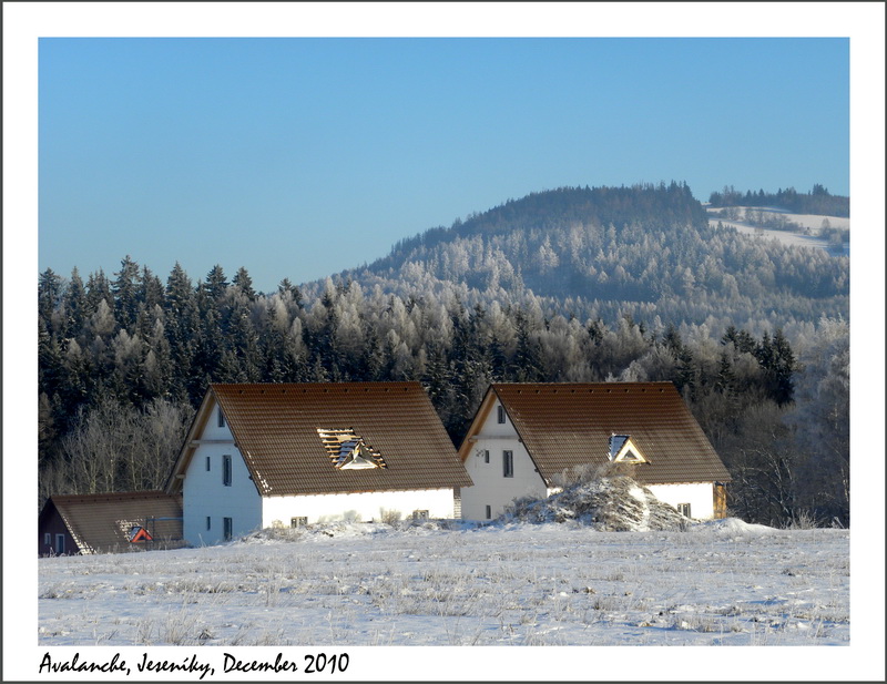 DSCN7673 Avalanche Jeseniky December 2010